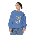 Love at First Kick Sweatshirt - Cozy Unisex Garment-Dyed Top for Expecting Moms, Baby Showers, Maternity Gifts, Casual Wear, Unique [...]