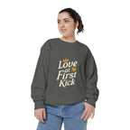 Love at First Kick Sweatshirt - Cozy Unisex Garment-Dyed Top for Expecting Moms, Baby Showers, Maternity Gifts, Casual Wear, Unique [...]
